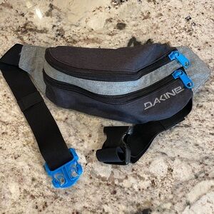 Dakine Hip Pack